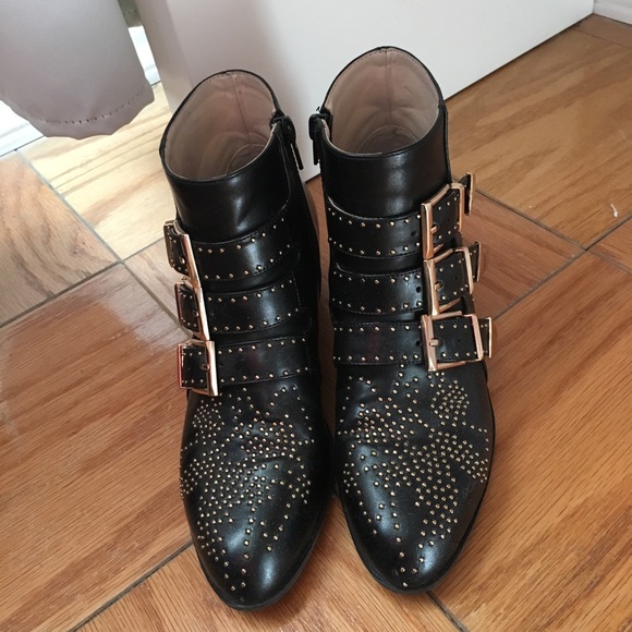 Jessica Buurman Carmen Gold Studded 